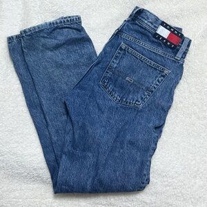 TOMMY HILFIGER VINTAGE STRAIGHT LEG JEANS (90’s) — W30 / L32